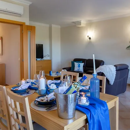 Moradia Flaj * Olhos de Agua (Albufeira)