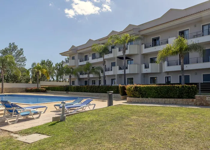 Hébergement de vacances Moradia Flaj Olhos de Agua (Albufeira)